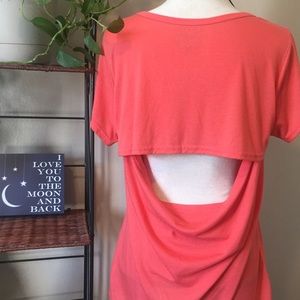 Vans shirt/blouse w/ semi open back